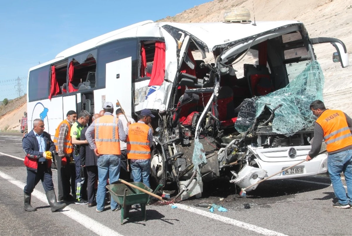 Elazığ\'daki Otobüs Kazası ile İlgili Savcılıktan Açıklama