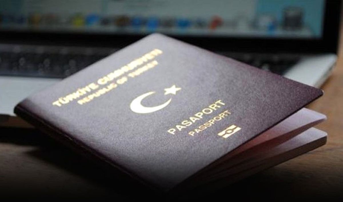 Emniyetten Önemli Hatırlatma: "25 Yaşından Küçük Öğrencilerden Pasaport Harcı Alınmıyor"
