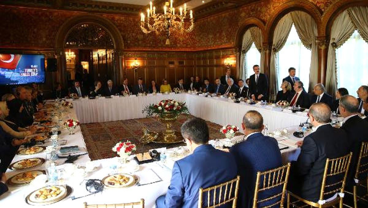 Erdoğan, ABD\'li Kanaat Önderlerini Kabul Etti