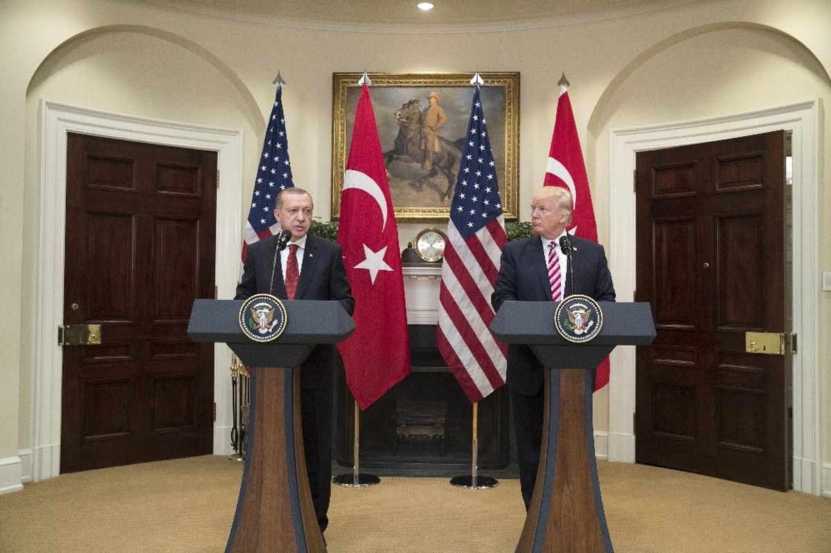 Erdoğan: "Ypg/pyd\'nin Muhatap Olarak Alınması Uygun Değil"