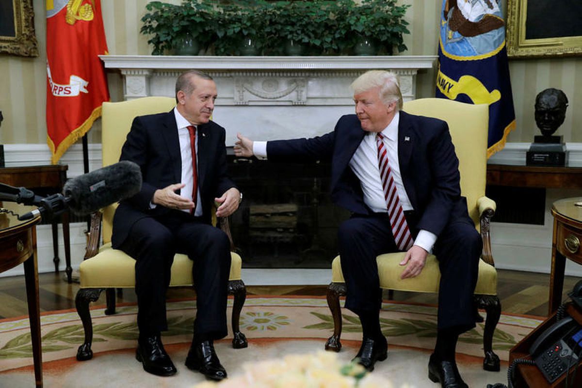 Erdoğan "Ypg/pyd Terör Örgütü" Dedi, Tercüman "Ypg/pyd" Diye Çevirdi