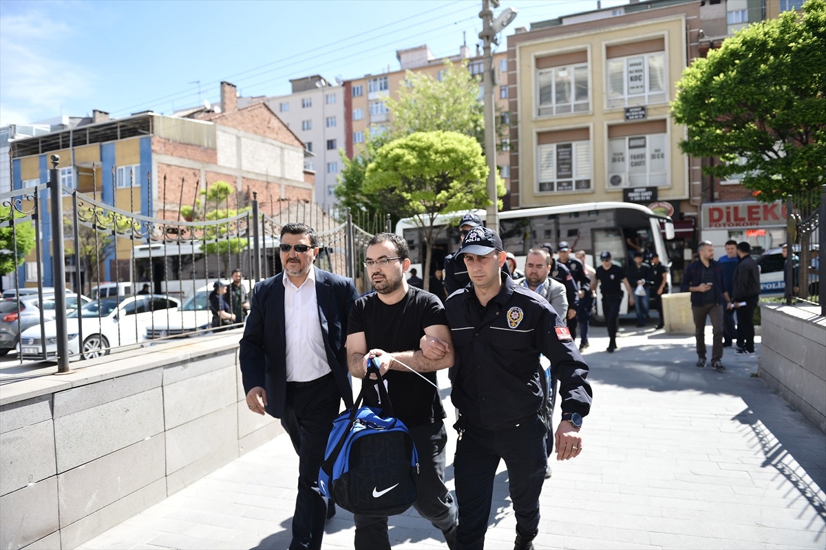Eskişehir Merkezli Fetö/pdy Operasyonunda 14 Tutuklama