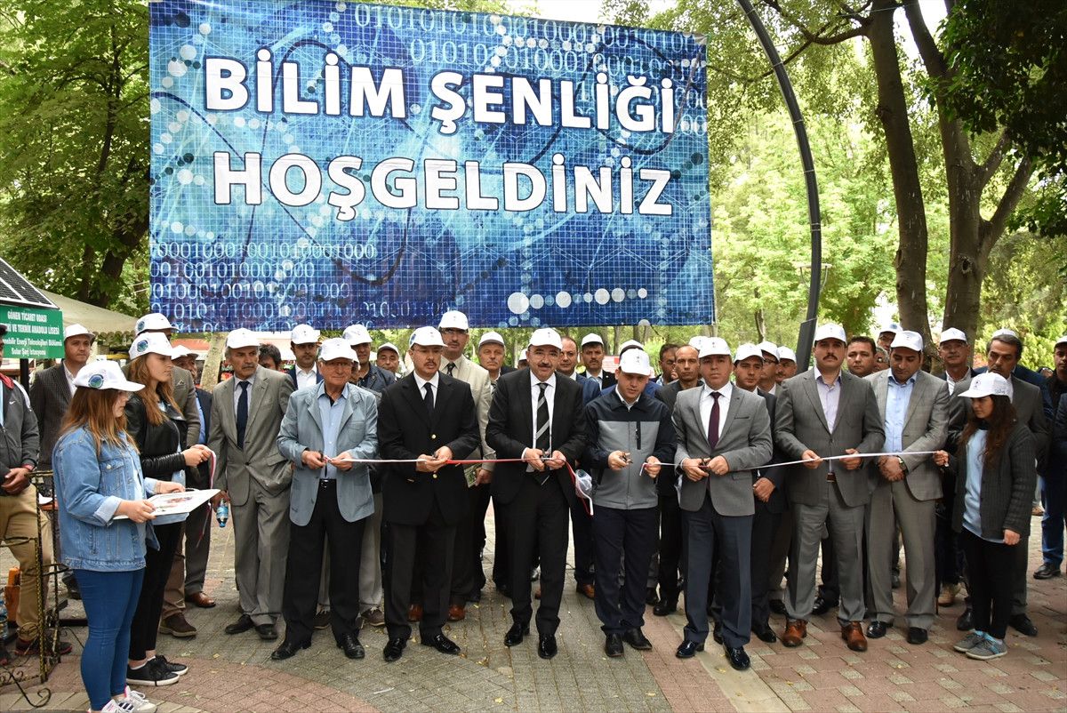 Gönen\'de 4. Bilim Şenliği Başladı