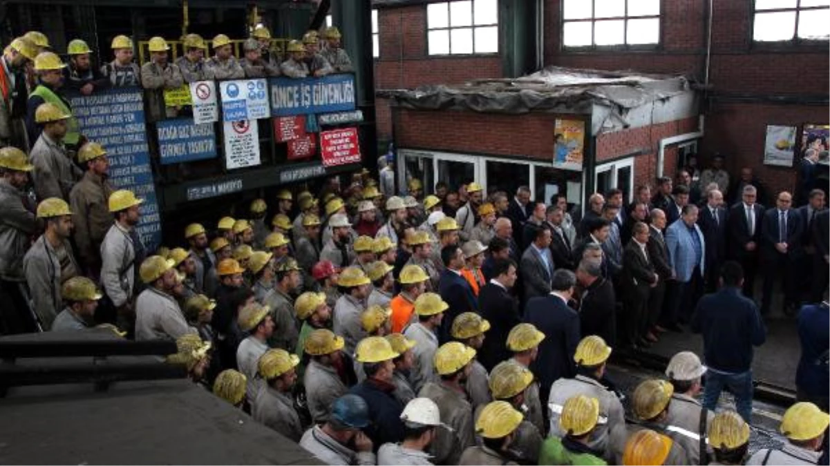 Grizuda Ölen 30 İşçi İçin Facianın 7\'nci Yılında Anma Töreni
