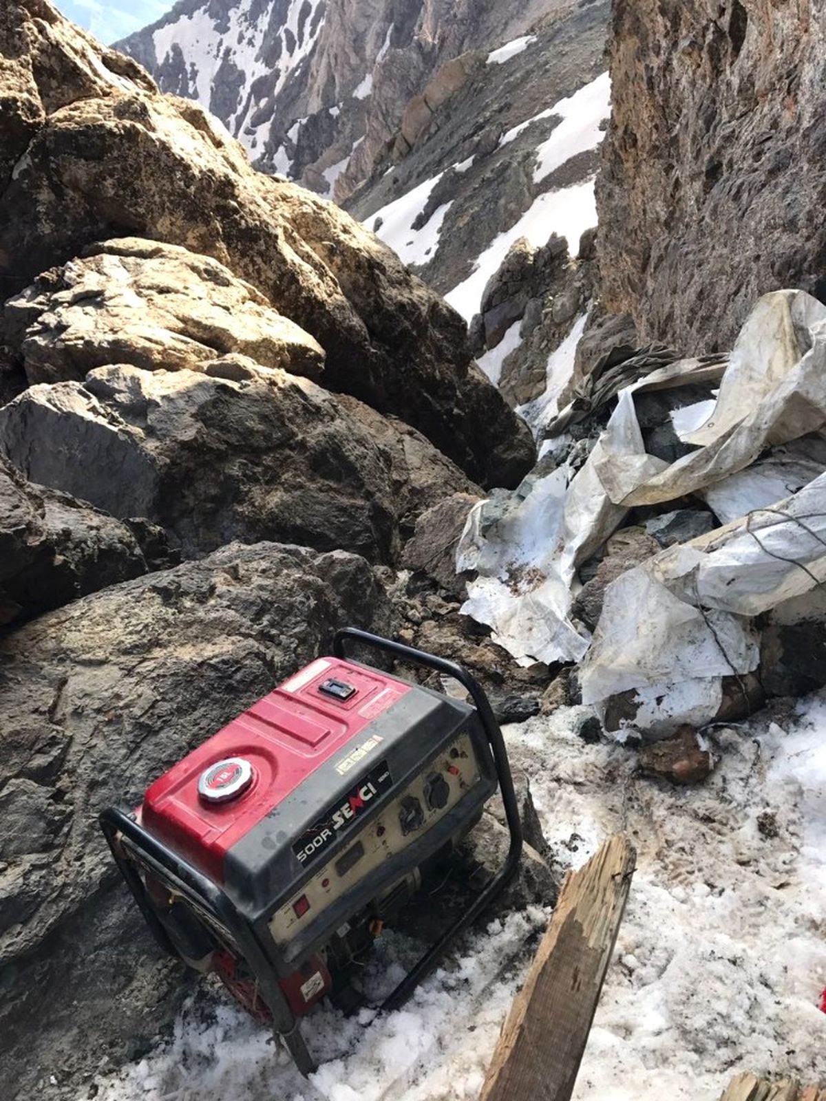 Hakkari\'de Düzenlenen Hava Harekatında 5 Terörist Etkisiz Hale Getirildi