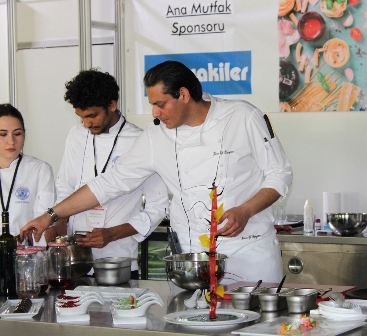 İAÜ Gastronomi Ekibi Gurmefest\'te Hünerlerini Sergiledi