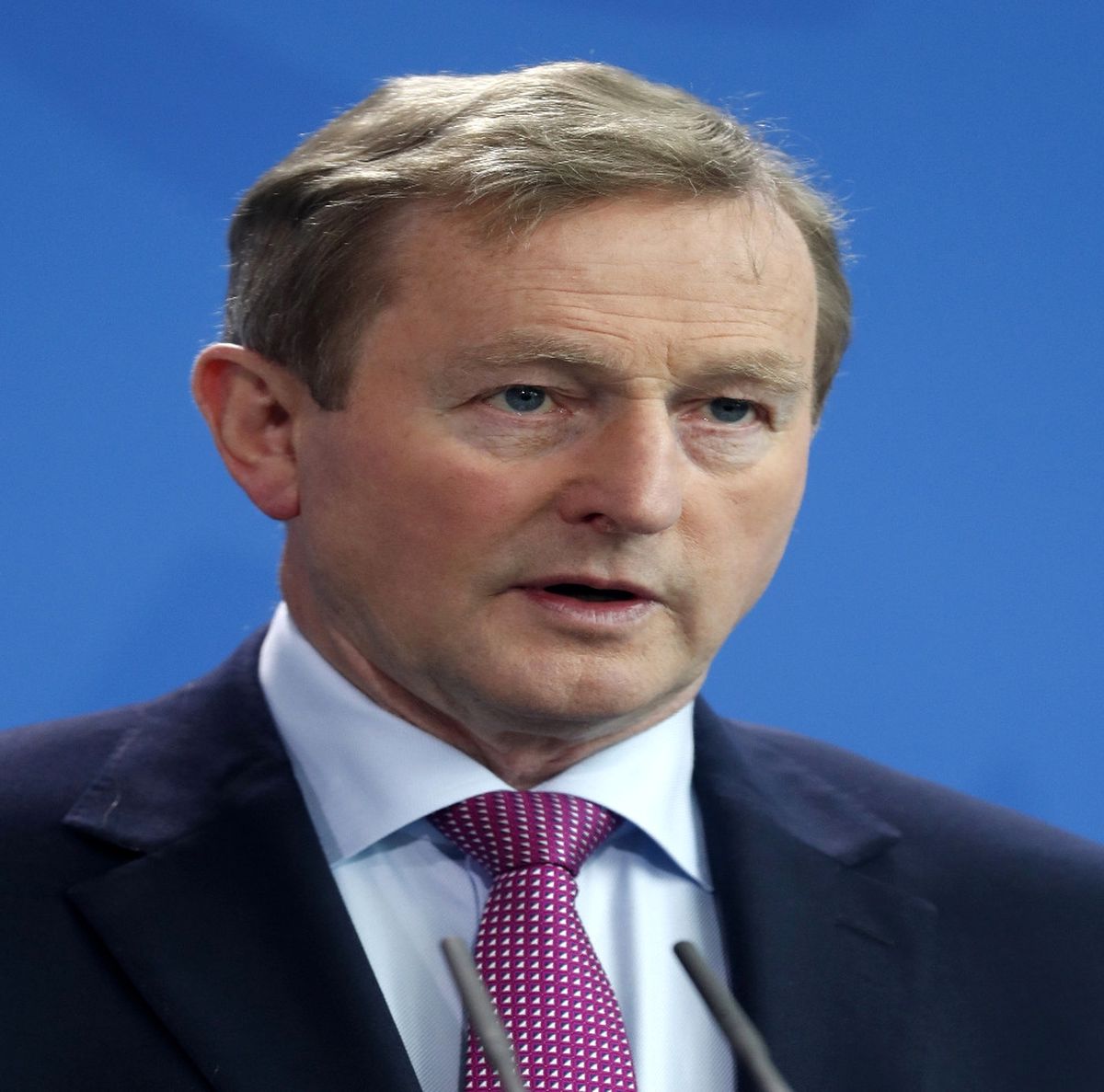 İrlanda Başbakanı Kenny\'den İstifa Kararı