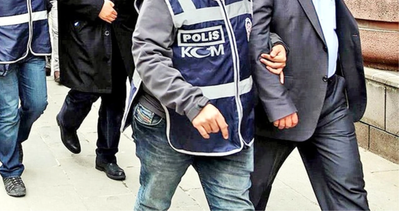 16 İlde Polislere Yönelik FETÖ Operasyonu: 93 Gözaltı