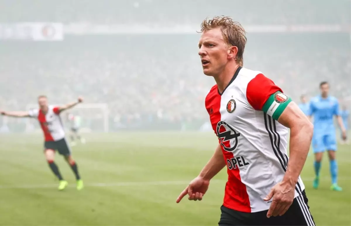 Kuyt, Futbol Kariyerini Noktaladı