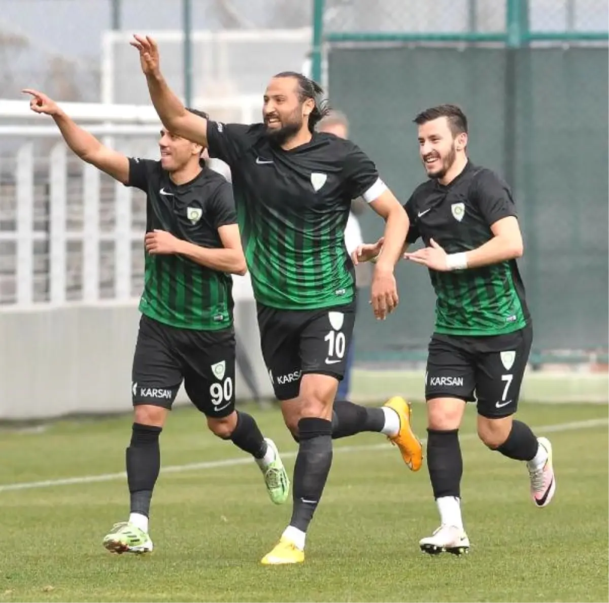 Manisa Büyükşehir Belediyespor Final İstiyor