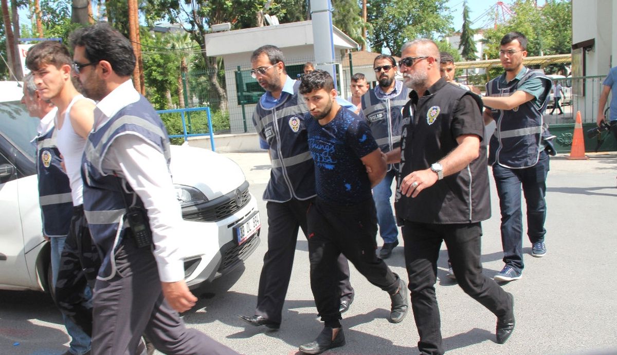 Mersin\'deki Cinayette 5 Suriyeli Tutuklandı