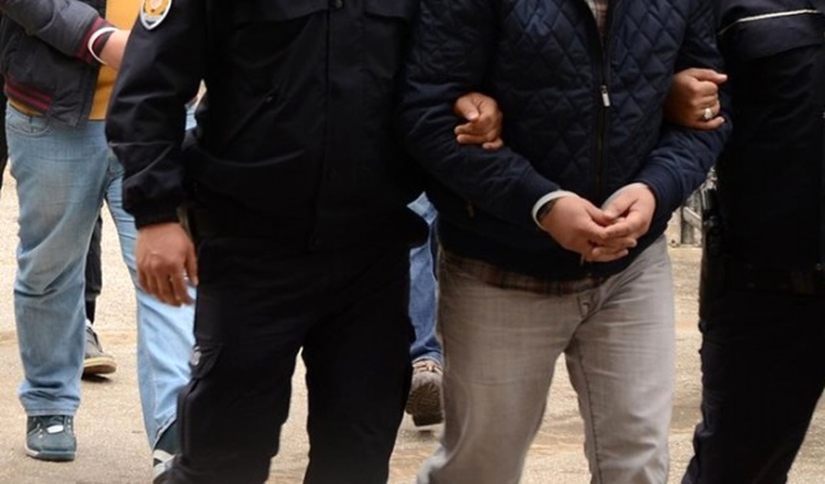 Sakarya\'da Fetö Soruşturmasında 4 Tutuklama