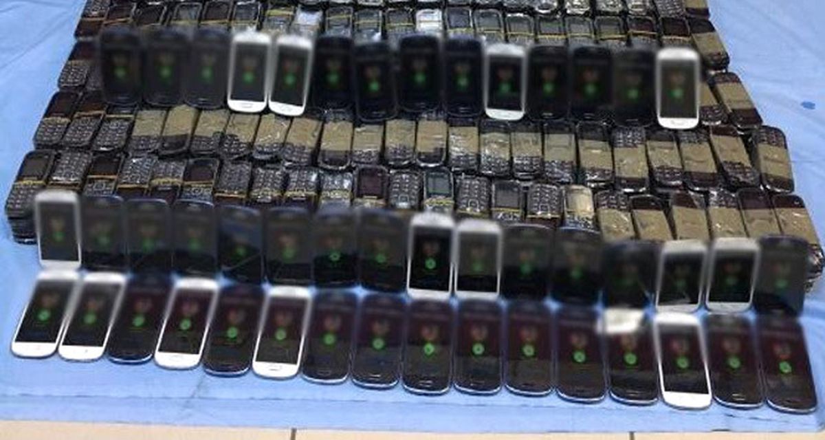 Şanlıurfa\'da 510 Kaçak Cep Telefonu Ele Geçirildi