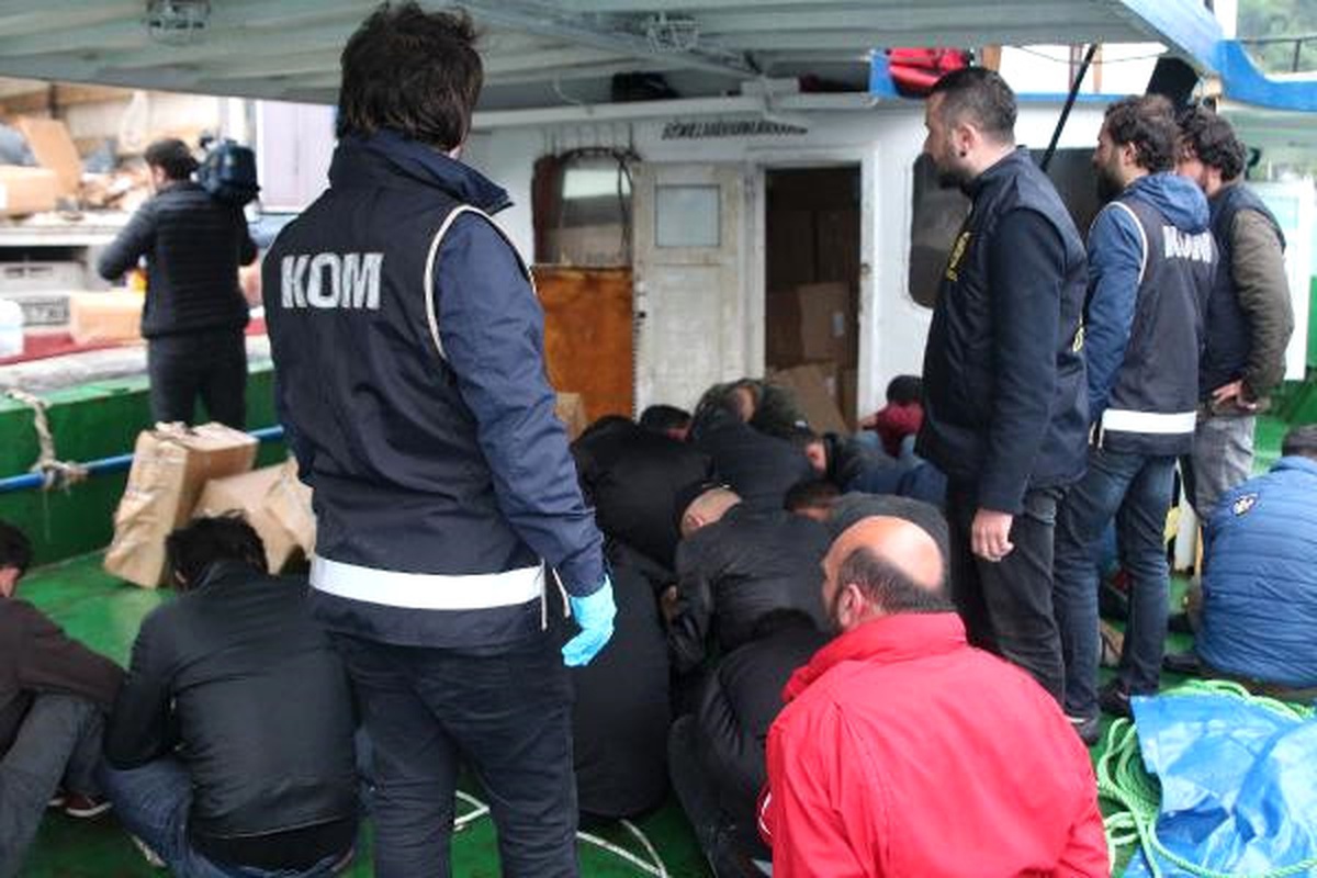Sarıyer\'de 2 Milyon TL\'lik Kaçak Sigara Operasyonu (Geniş Haber)