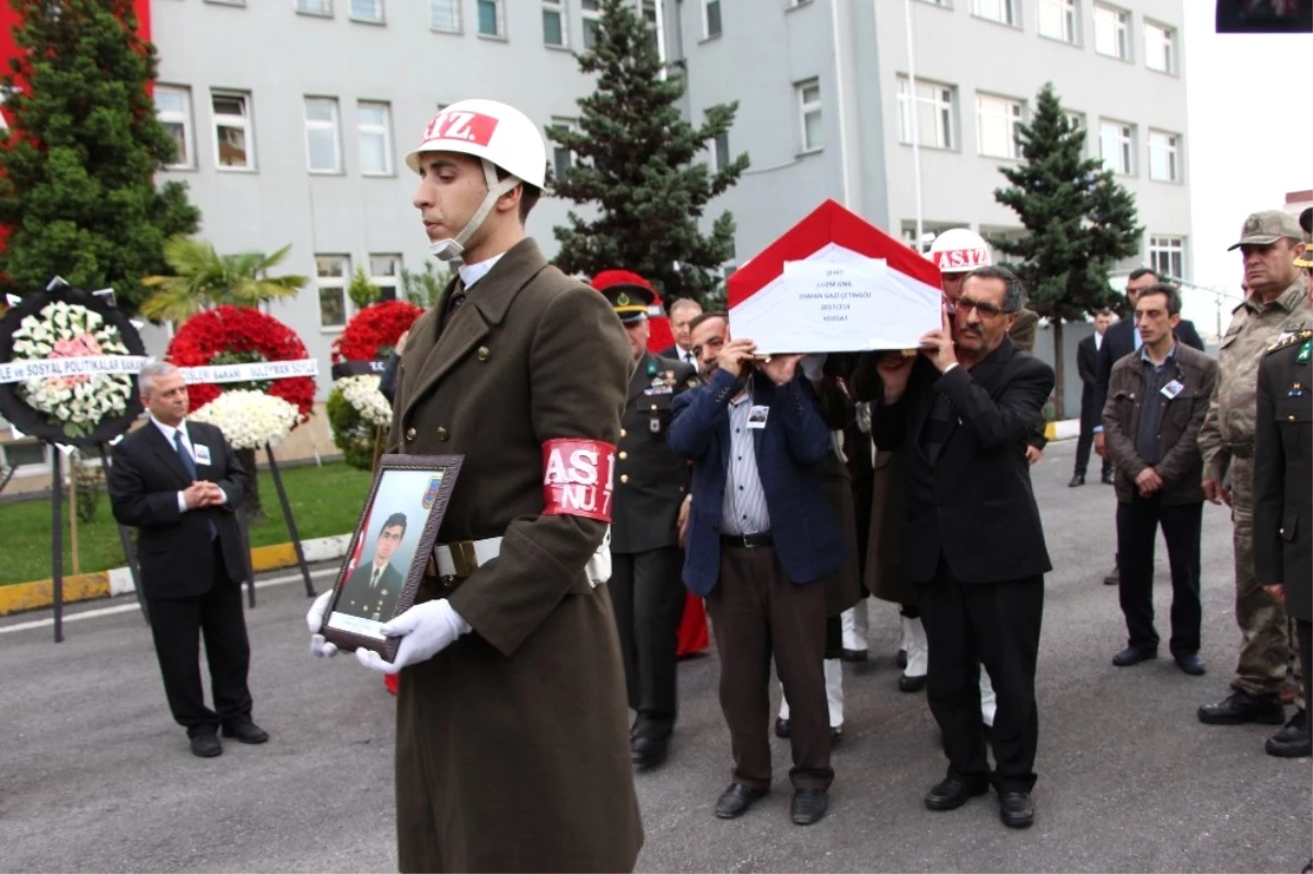 Trabzon Şehidine Tören