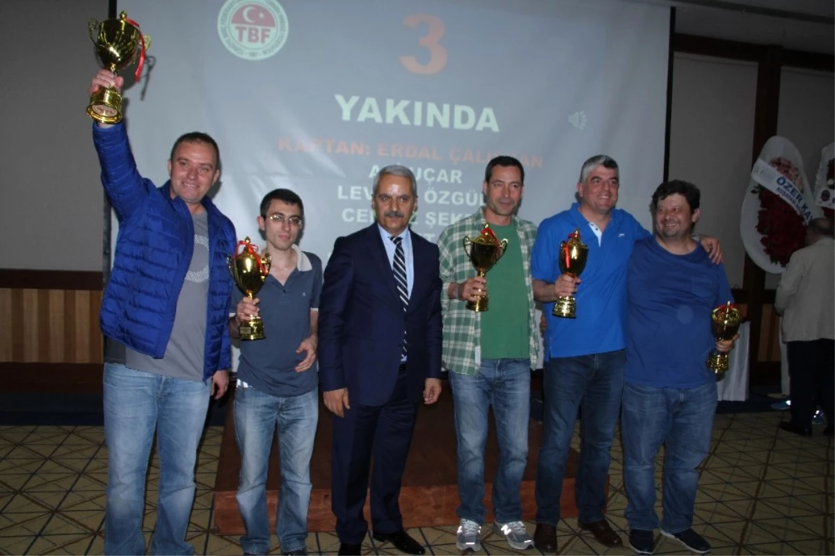Türkiye Yaz Briç Şampiyonaları Kuşadası\'nda Yapıldı