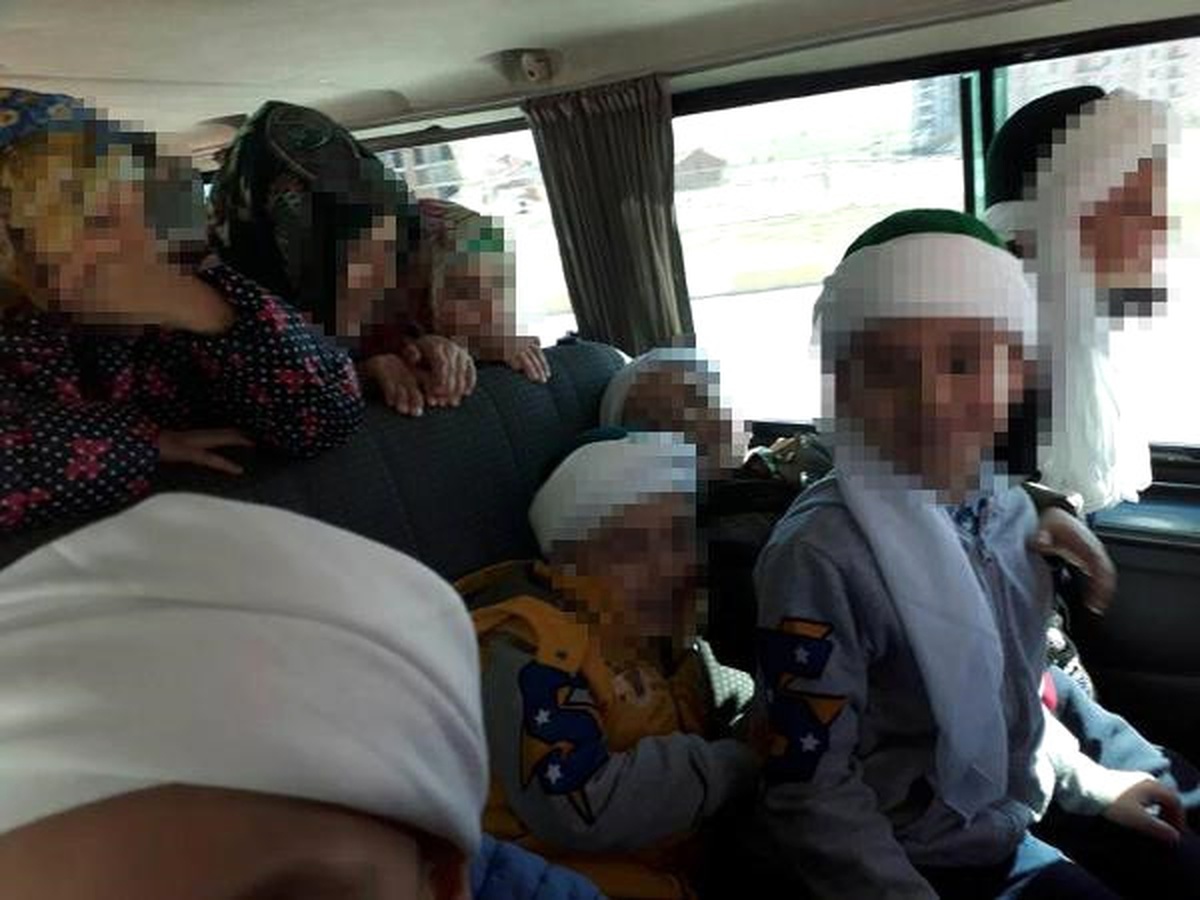 Uşak\'ta Miniklere Takkeli ve Türbanlı Eğitime Soruşturma