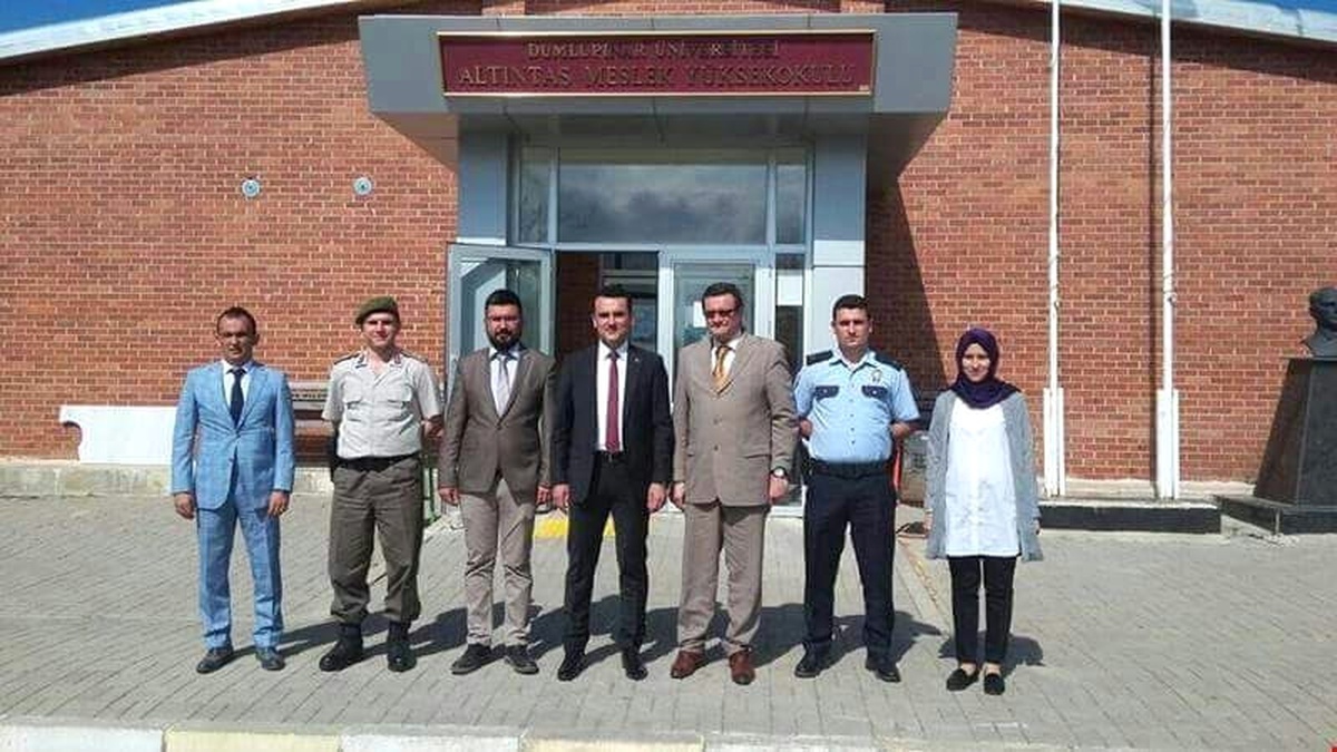 Altıntaş Meslek Yüksekokulunda Kariyer Günleri