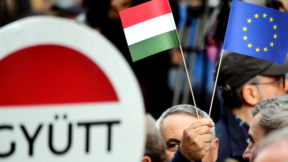Avrupa Parlamentosu, AB Üyesi Macaristan\'a Soruşturma Başlatıyor