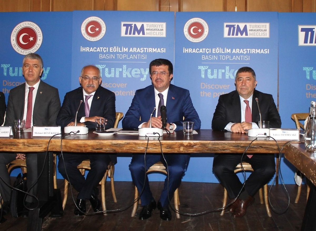 Bakan Zeybekci: "3-4 Milyon Kişi KPSS\'ye Giriyorsa Demek Ki Bir Şeyi Yanlış Yapıyoruz"