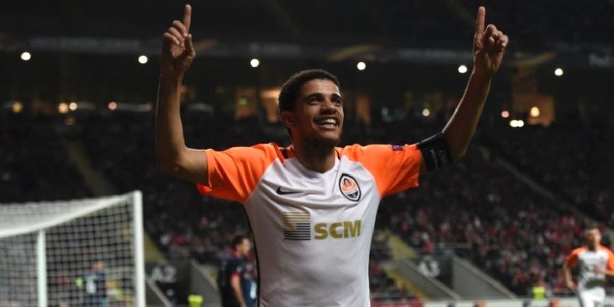 Beşiktaş\'tan 3 Hamle Birden!