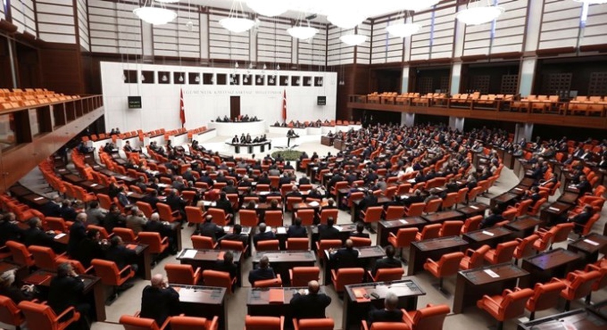 Bölge Adliye ve İdare Mahkemelerinin Sorunlarına Çözüm Tasarısı (2)