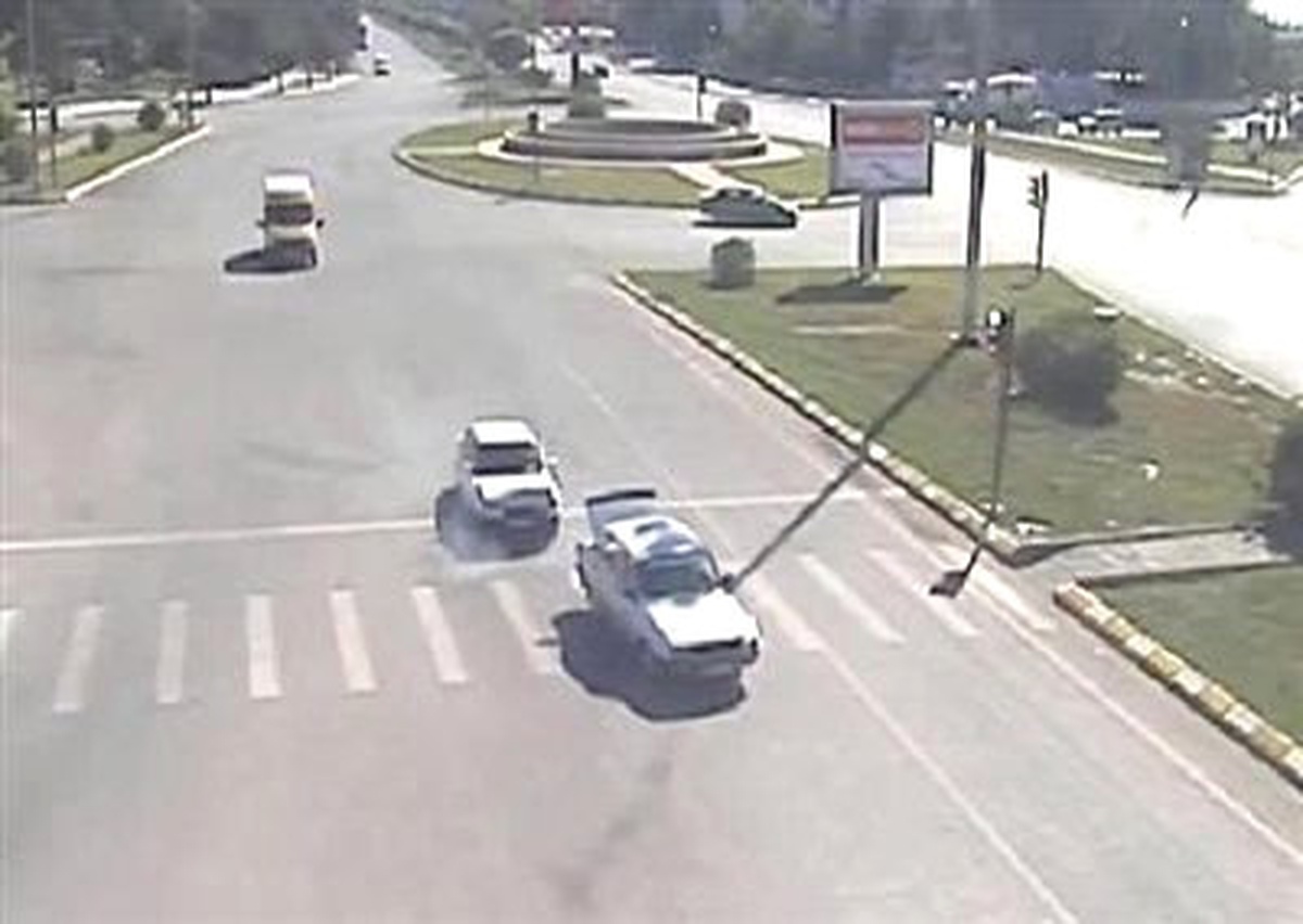 Bolu\'daki Trafik Kazaları Kameralarda