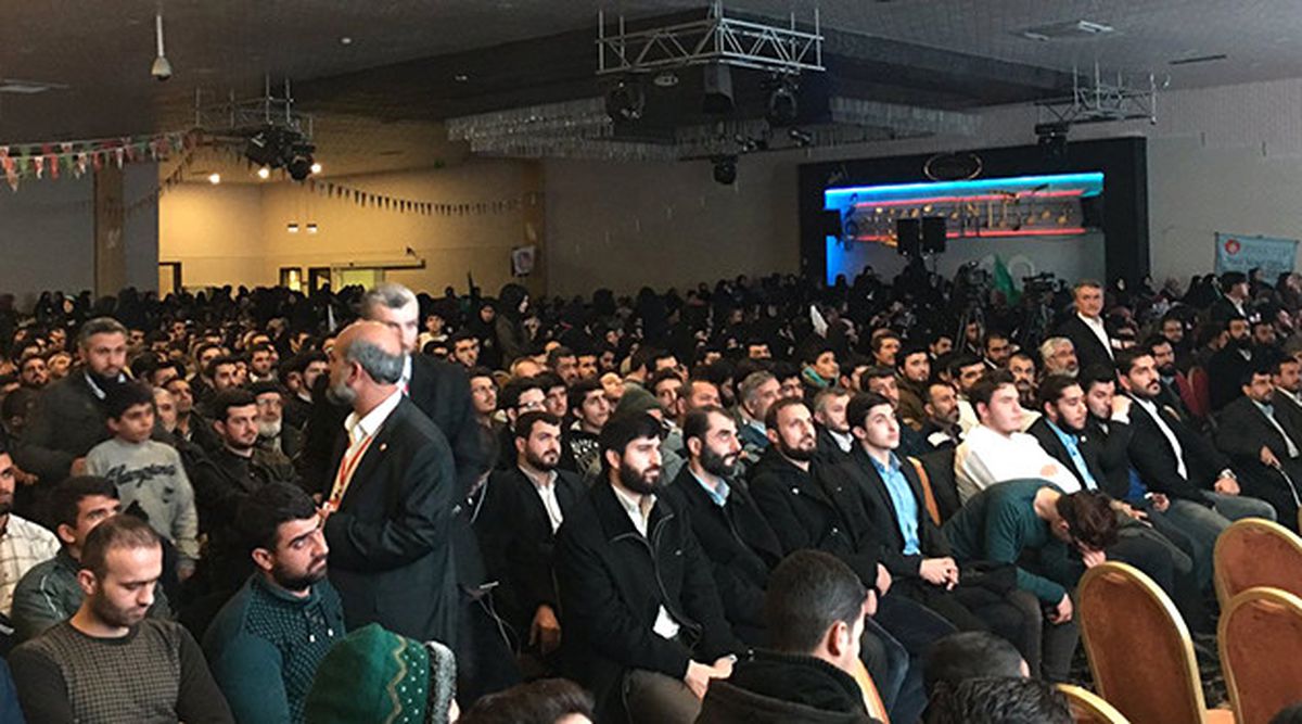 Diyarbakır\'da "Fetih Konferansı"