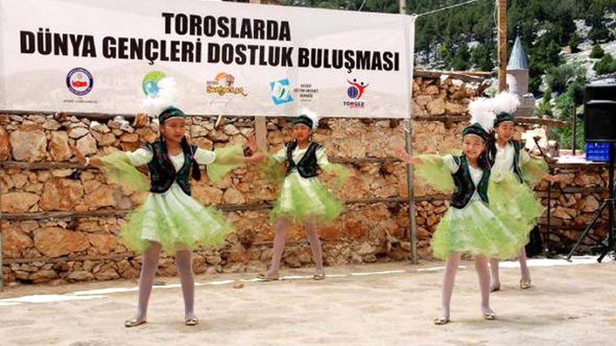 Dünya Gençleri Akseki\'de Buluştu