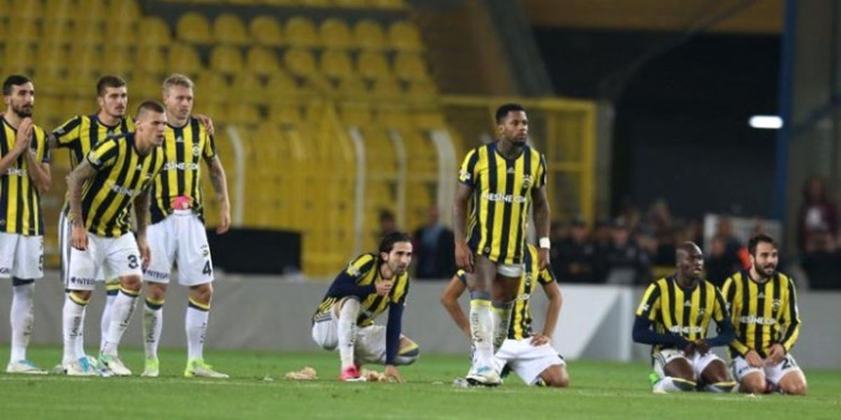 Fenerbahçe\'de Taşlar Yerinden Oynayacak