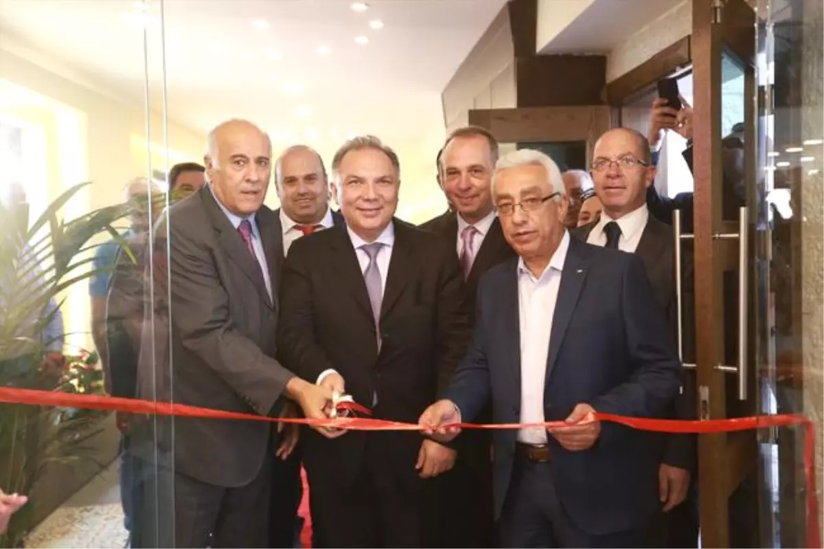 Filistin\'de İlk Türk Restoranı Açıldı