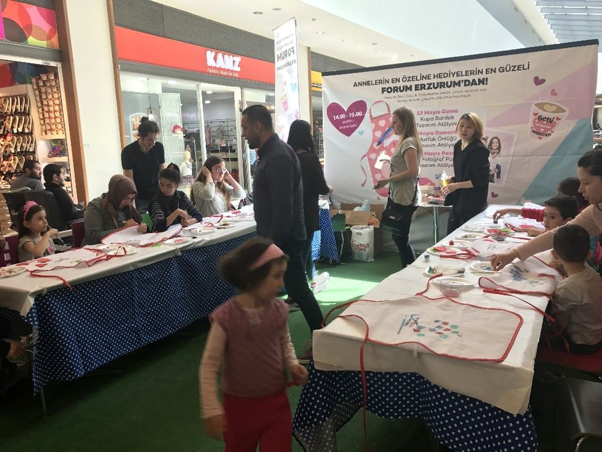 Forum Erzurum\'un Anneler Günü\'ne Özel Atölye Çalışmalarına Yoğun İlgi