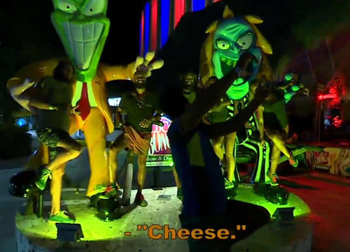 Gönüllüler, Coco Bongo\'da Eğlendi!