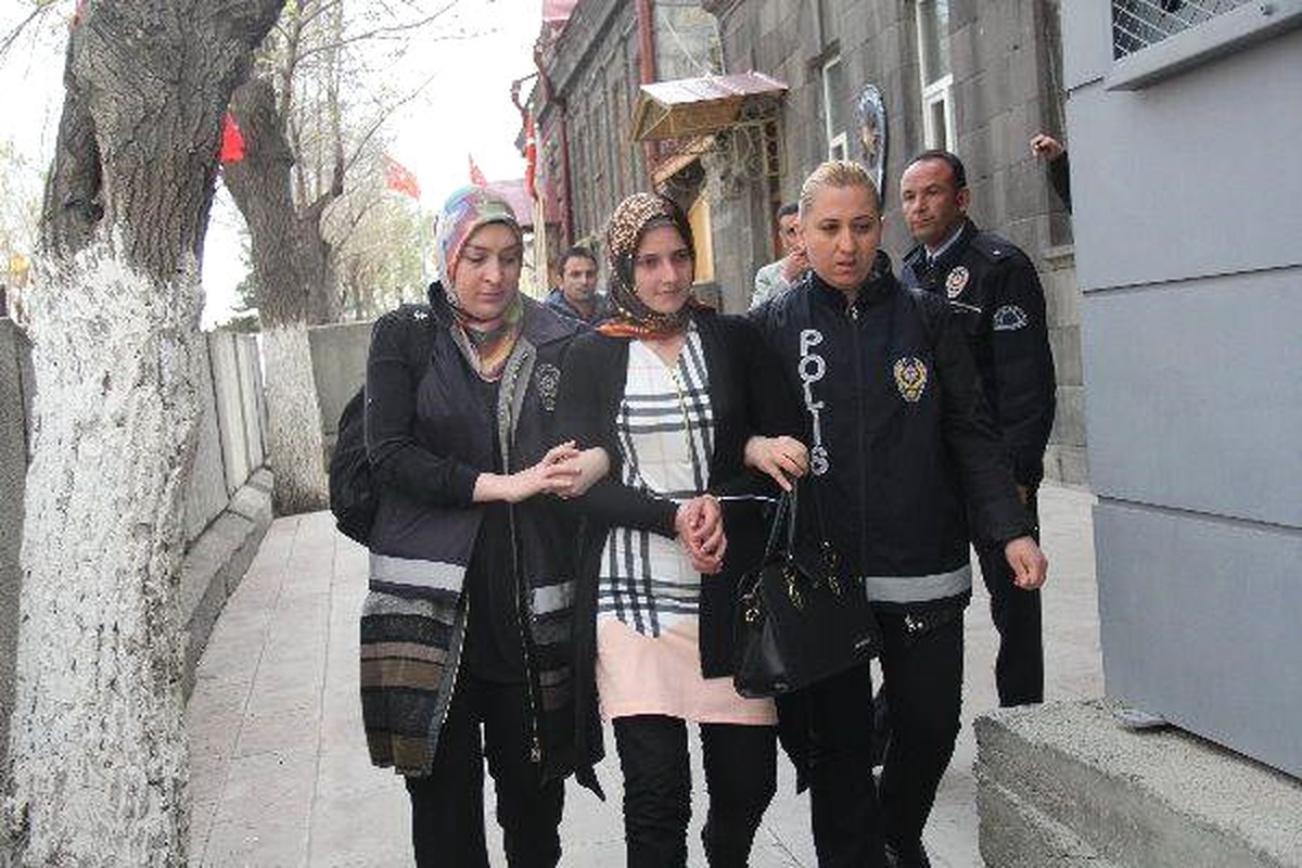 Hastaneye Tabancayla Gelen Kadın Temizlik Görevlisini Öldürdü