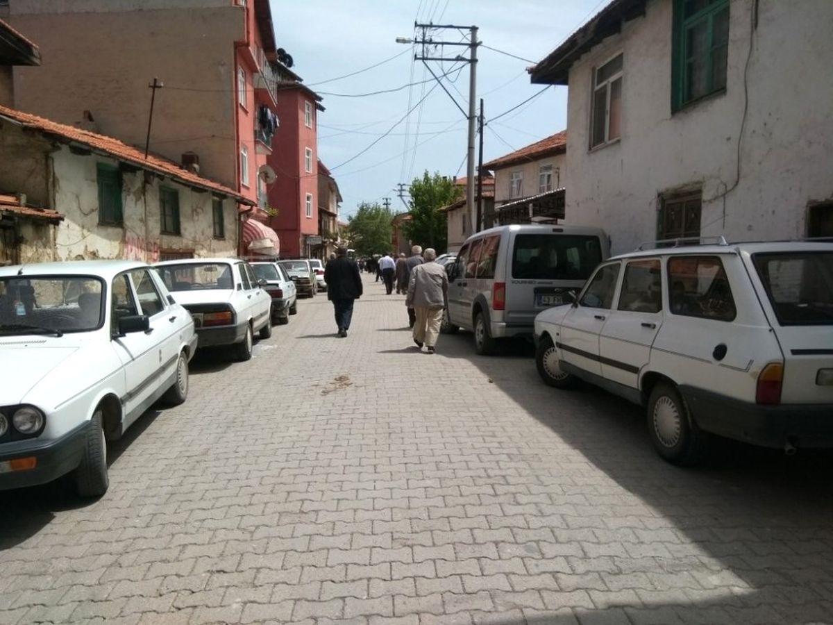 Hisarcık\'ta Otopark Sorunu