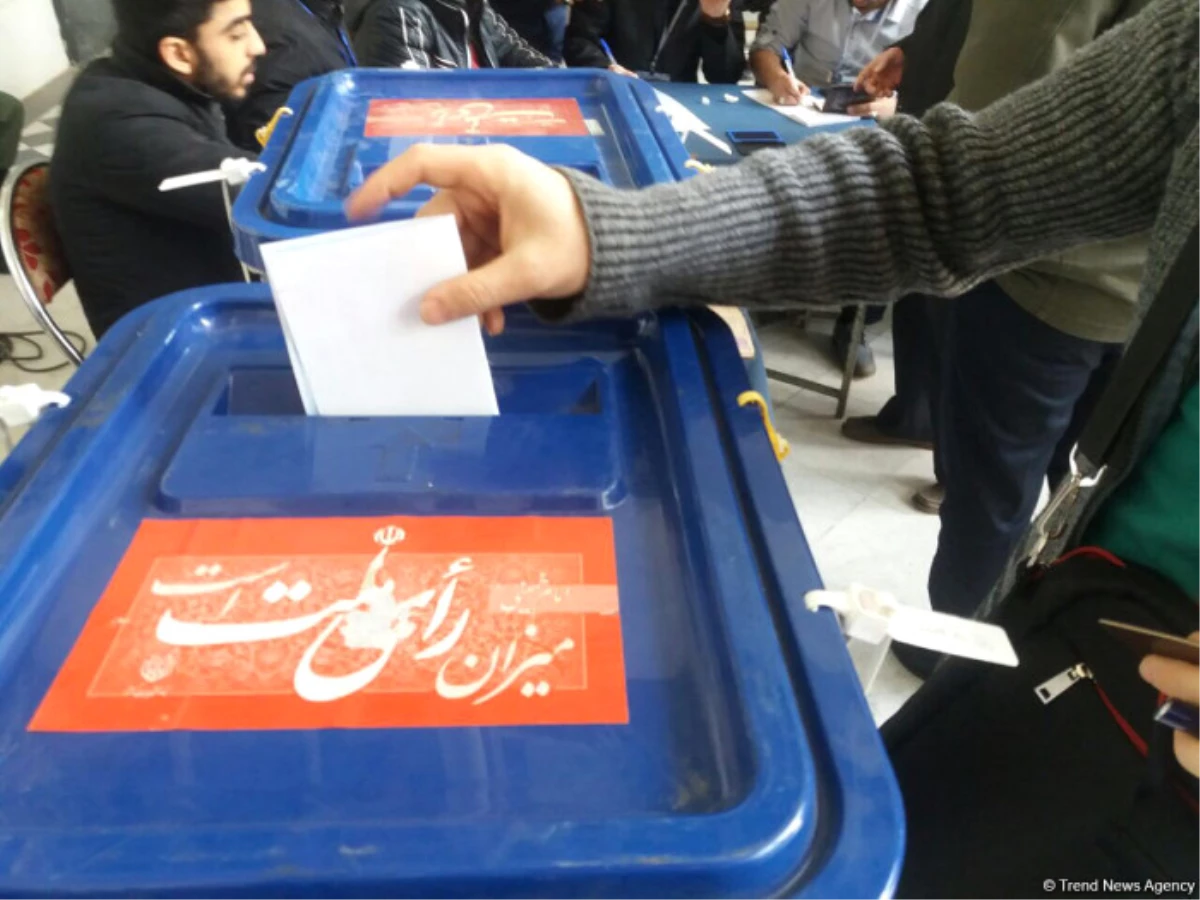 İran\'da Cumhurbaşkanlığı Seçimlerine Doğru