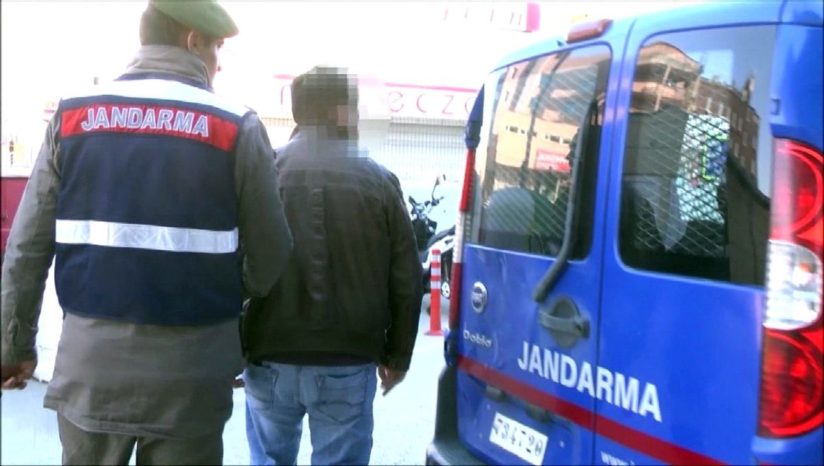 Jandarmanın Fuhuş Operasyonu Kamerada