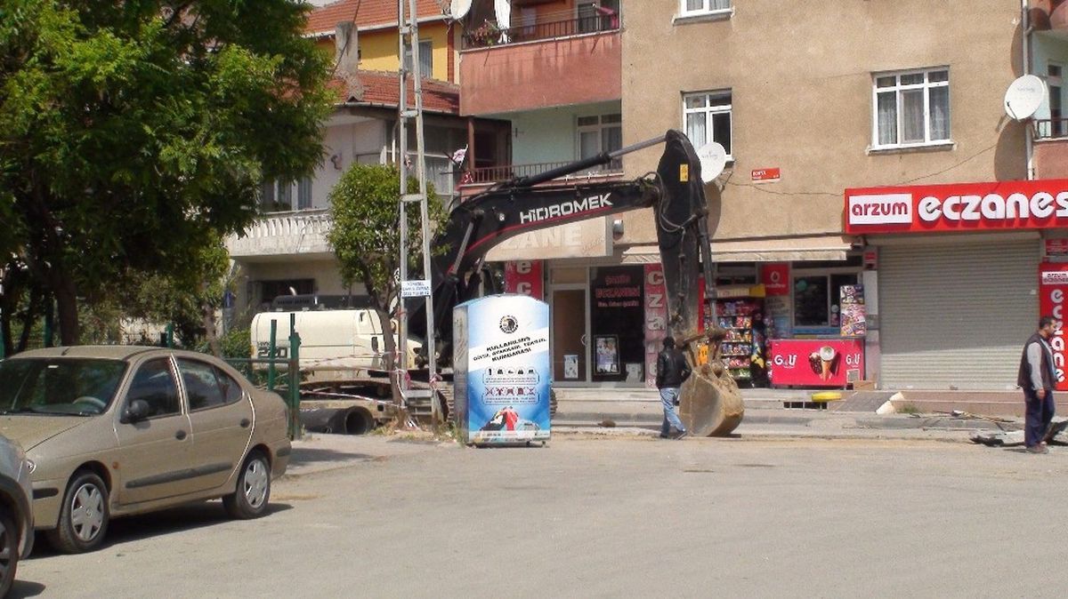 Kartal\'da Doğal Gaz Borusu Patladı