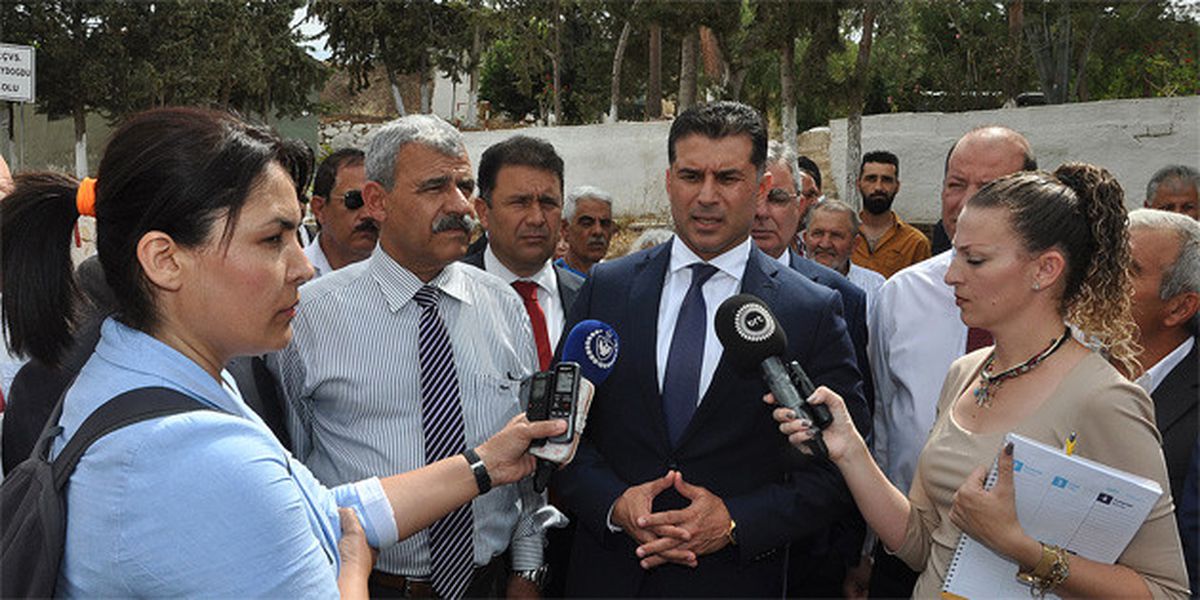 KKTC Başbakanı Özgürgün, Aplıç Sınır Kapısını Ziyaret Etti