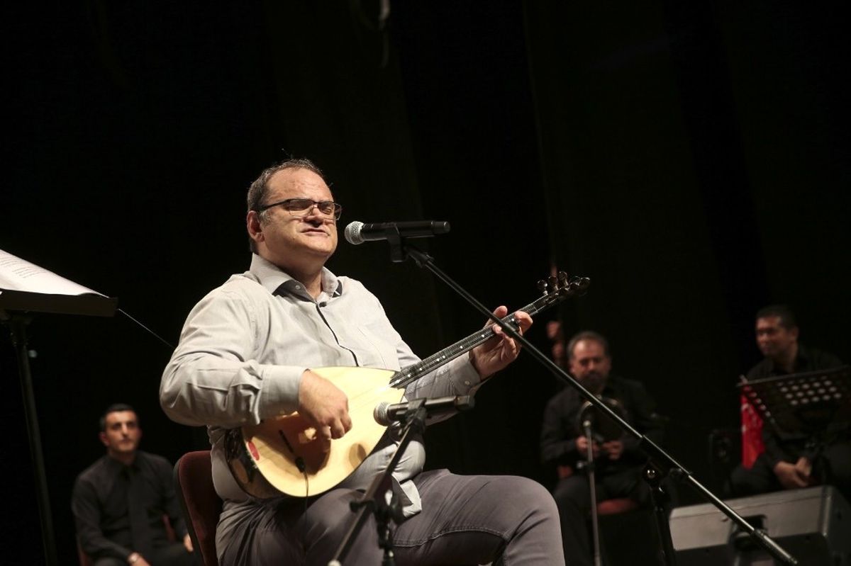 Küçükçekmece\'de Çetin Akdeniz Şefliğinde Unutulmaz Konser