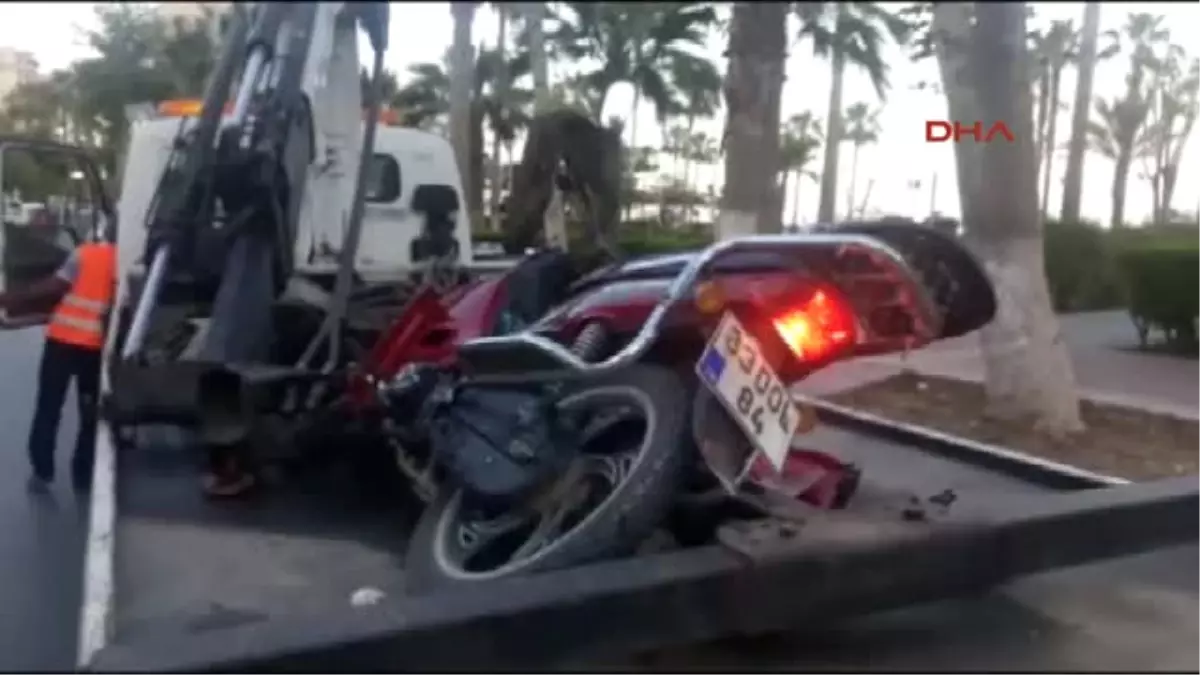 Mersin Motosiklet Yayaya Çarptı: 1 Ölü, 1 Yaralı