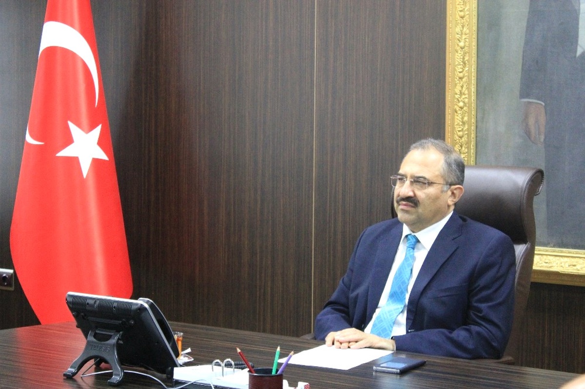 Milli Sporculardan Vali Kaban\'a Ziyaret