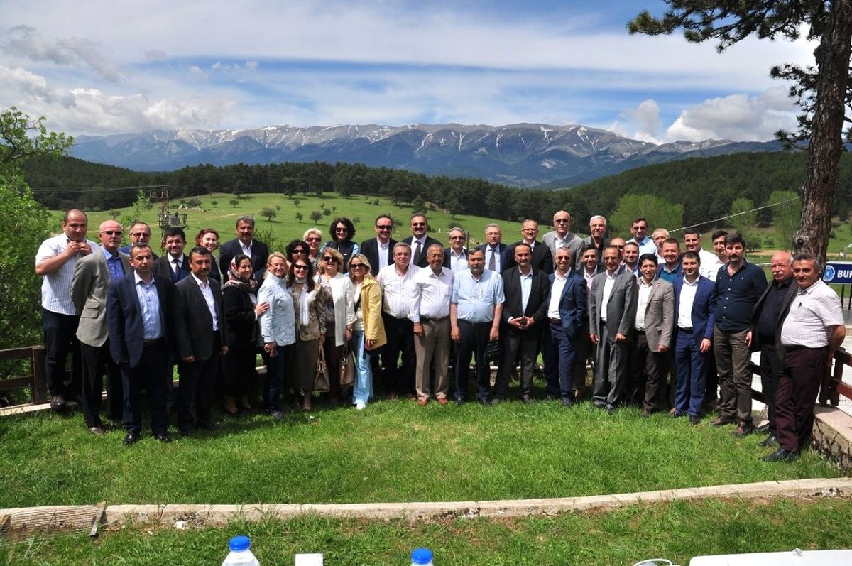 Nüfus Müdürleri ve Evlendirme Memurları Keles\'te Buluştu