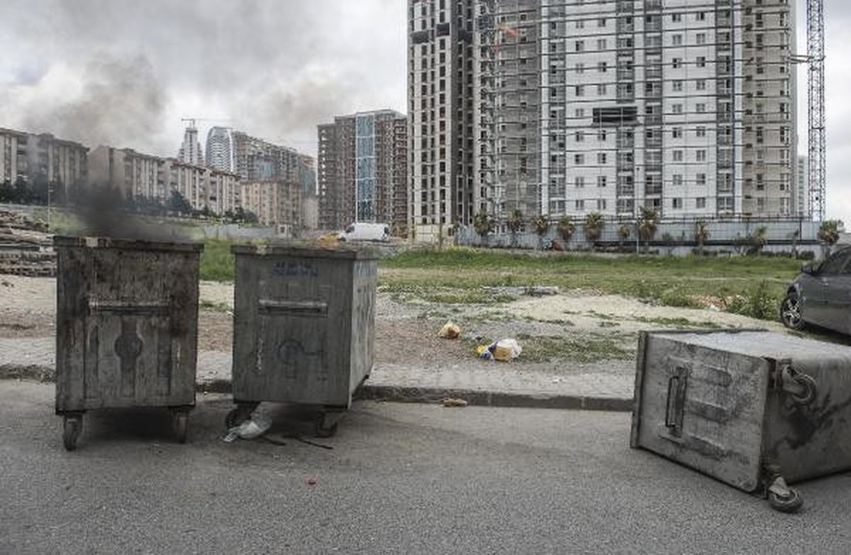 Öğretmenin Bulduğu Mektup Üzerine Veliler Okula Koştu