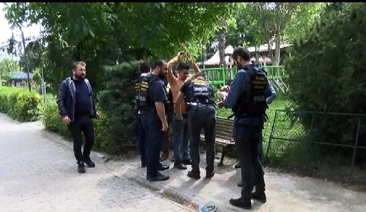 Okul Çevrelerinde Uyuşturucu Operasyonu