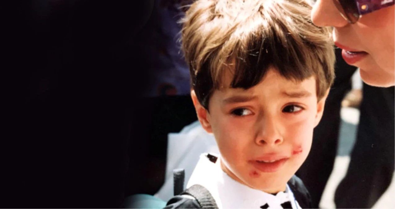 Özge Özpirinççi\'den Çocukluk Fotoğrafına Bomba Yorum: Kesin Bitlenmişimdir
