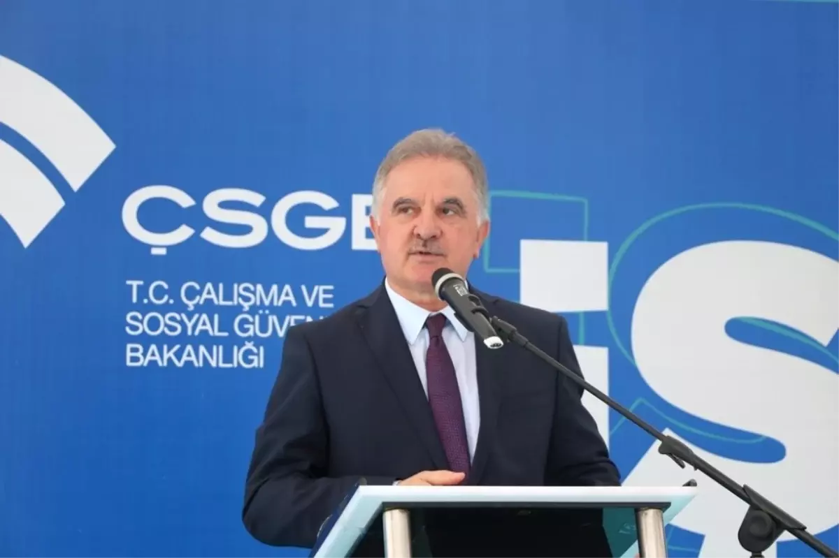 Sakarya\'da "Arge Girişimcilik ve İnsan Kaynakları Fuarı" Açıldı