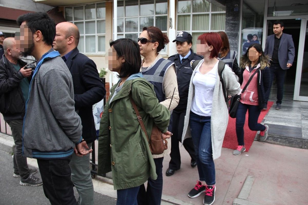 Samsun\'da Açlık Grevine Destek İçin Eylem Yapan 10 Kişiye Gözaltı