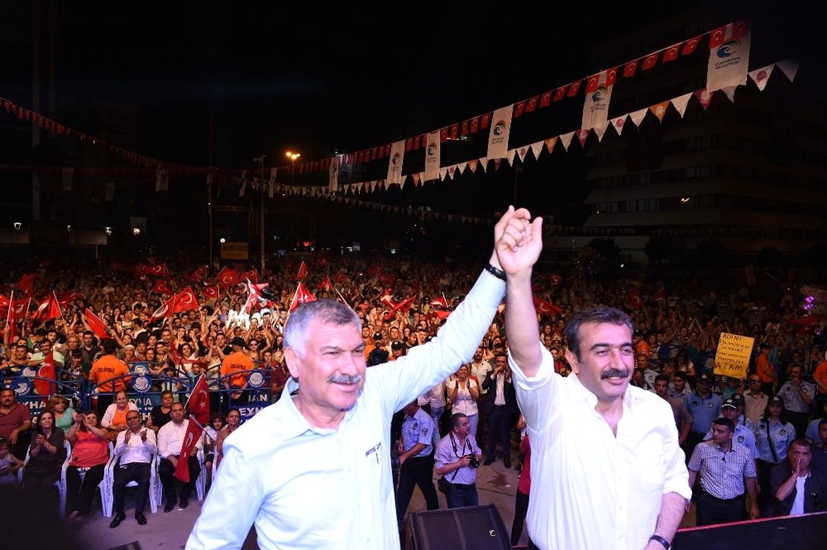 Seyhan ve Çukurova Belediyelerinden 19 Mayıs Kutlaması