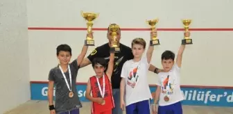 Squash Müsabakaları Nefes Kesti